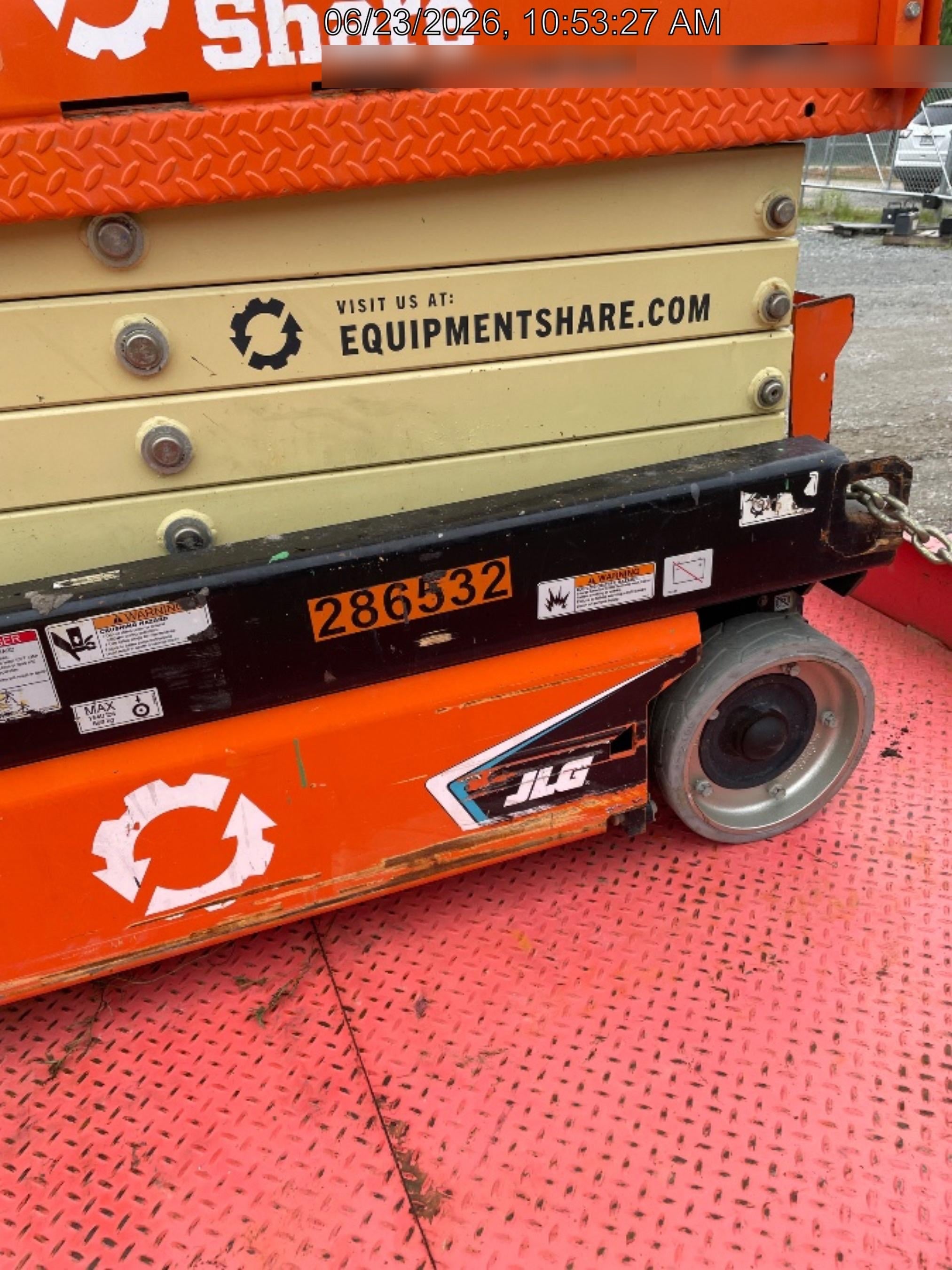 2022 JLG ES1932