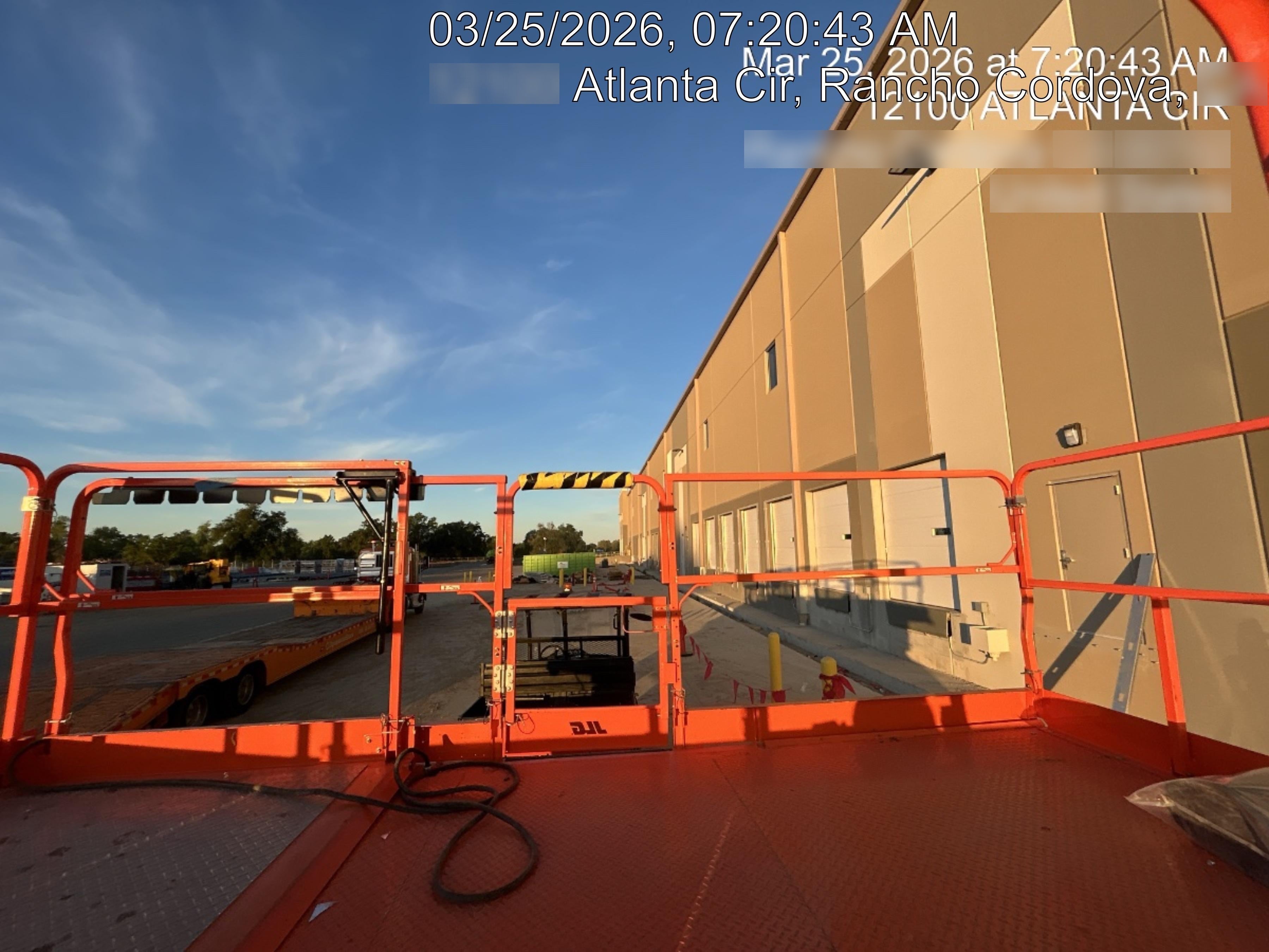 2025 JLG RT4394