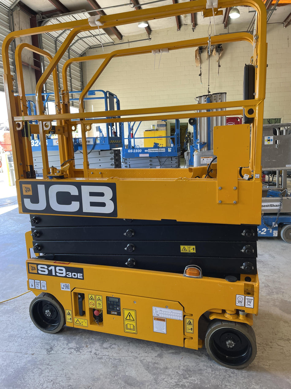 2023 JCB S1930E