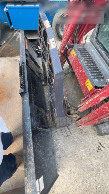 2021 PALADIN 48" Pallet Forks - Paladin
