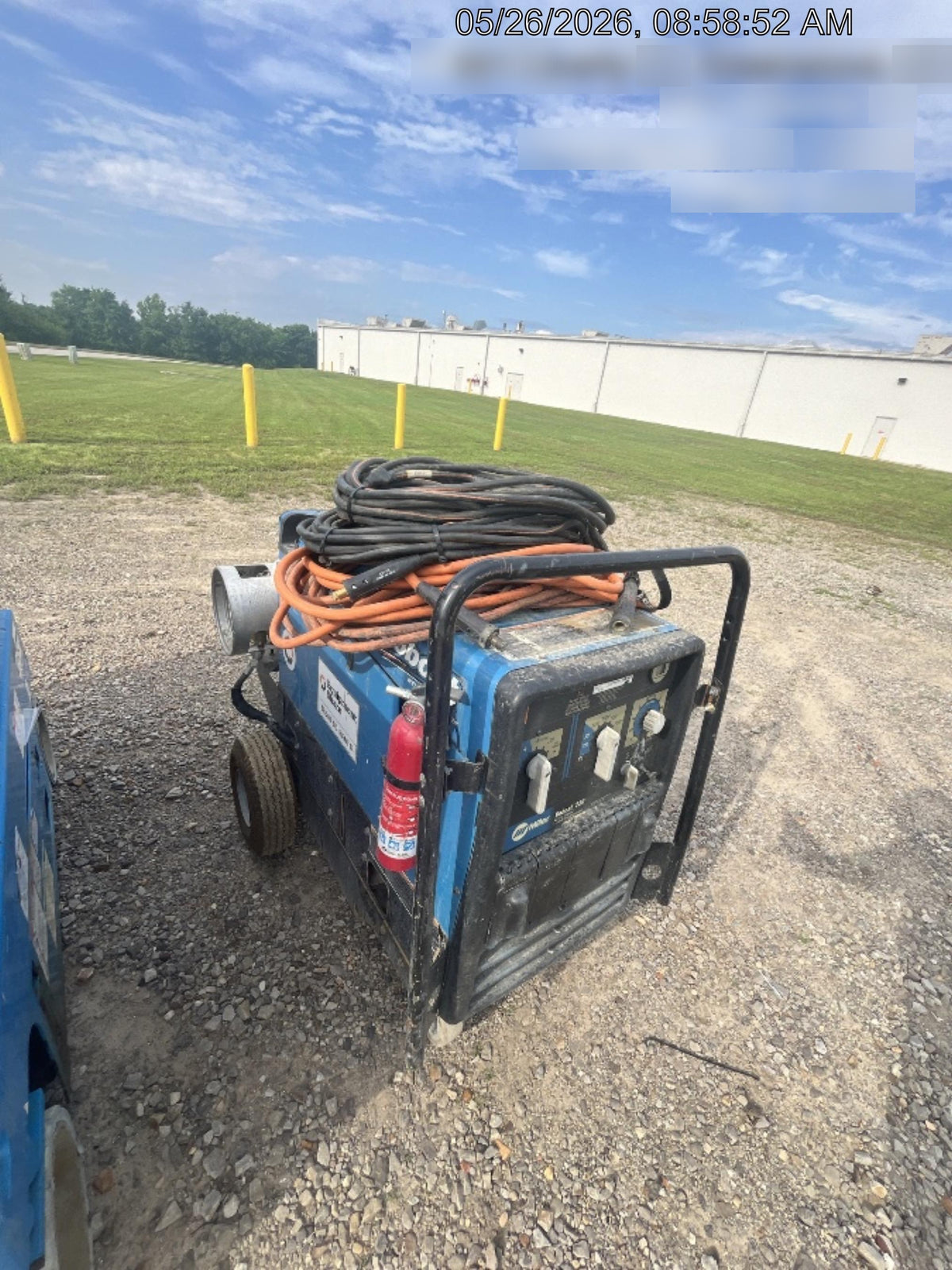 2019 Miller Electric BOBCAT 250 951600 PKG-250 amp Propane Welder, Standard w/Running Gear, Bracket, Hose"250 amp Propane Welder, Standard w/Running Gear, Bracket, Hose
