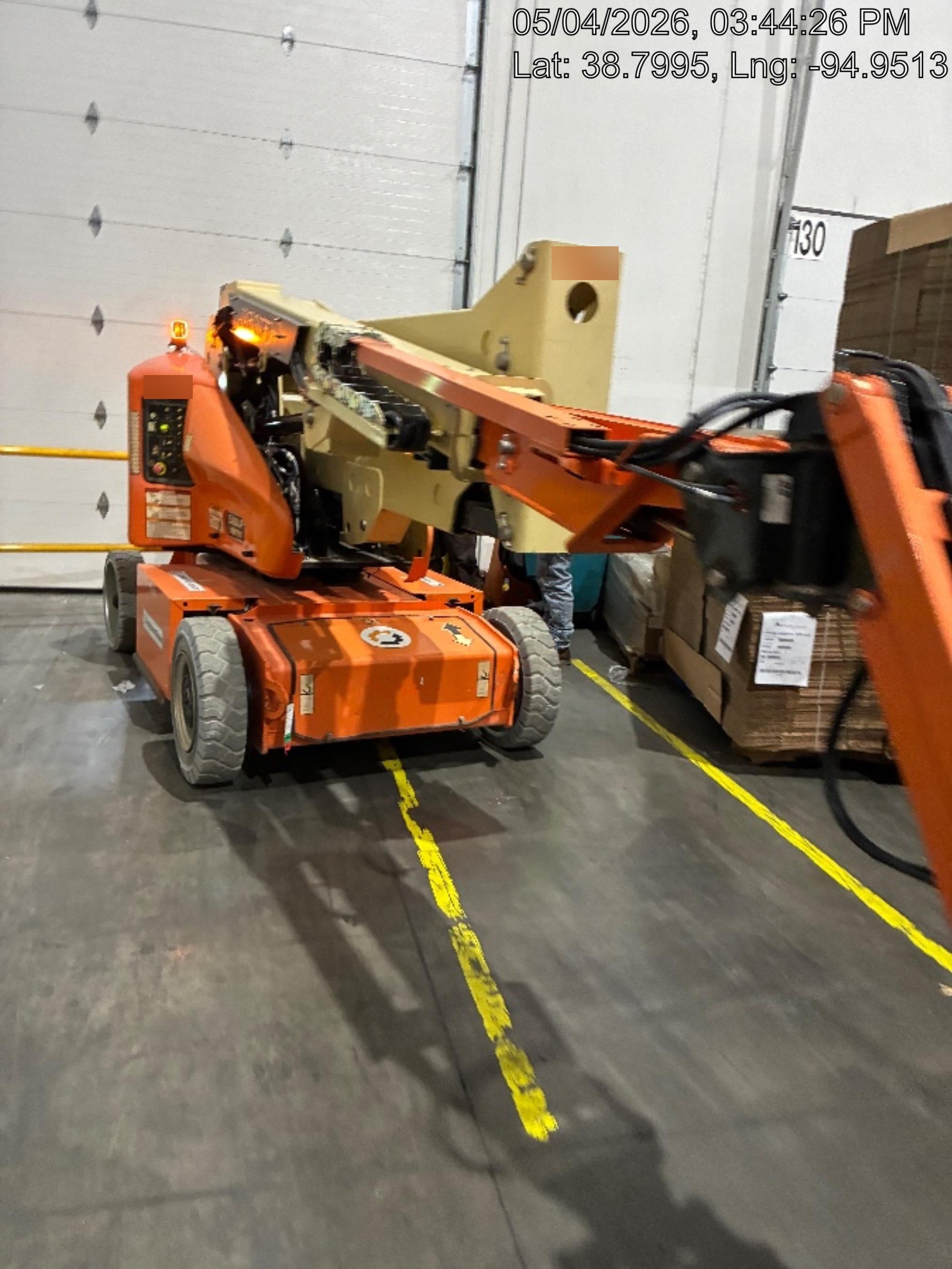 2020 JLG E400AJPN