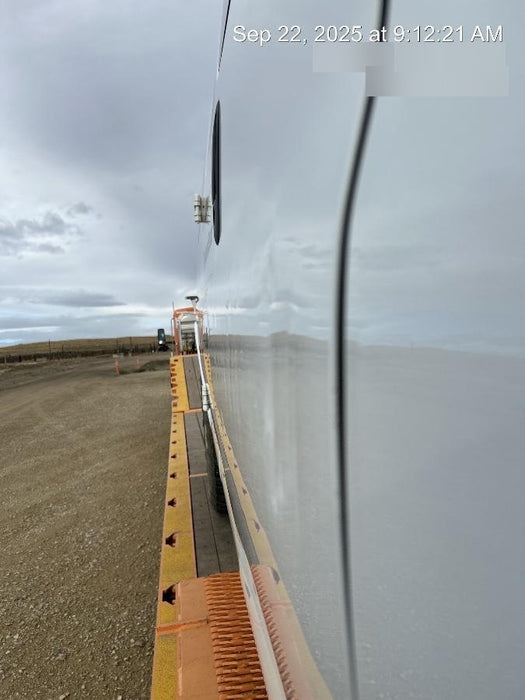 2023 CHEVROLET Express Van - Rental