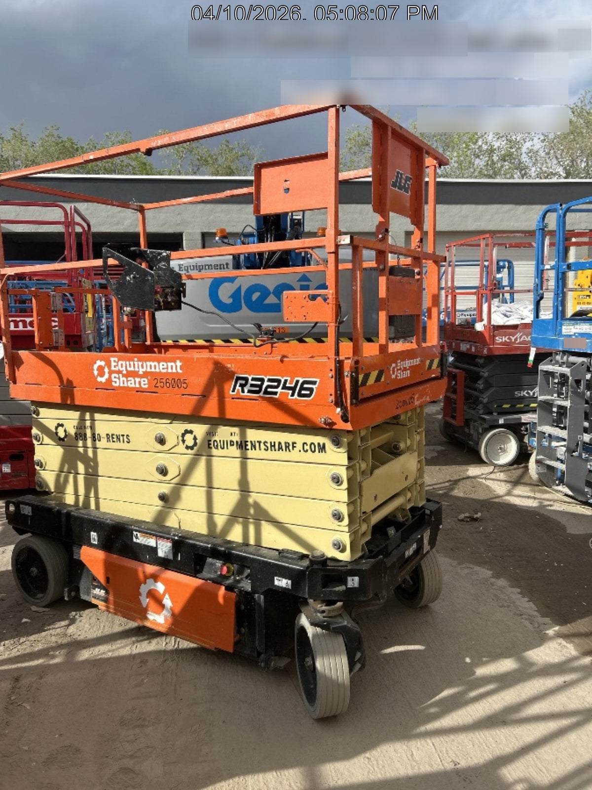 2022 JLG R3246