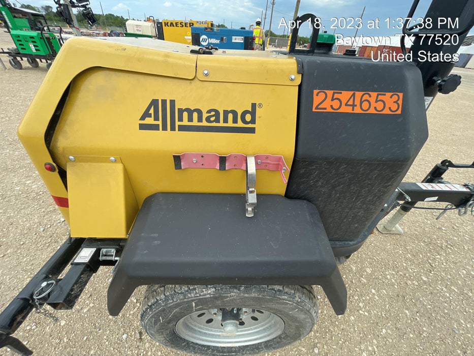 2022 Allmand NLV3GR (4) LED Light Fixture 350W, 23' Vertical Mast, 3kW Prime, Towable, ES Decals, T3
