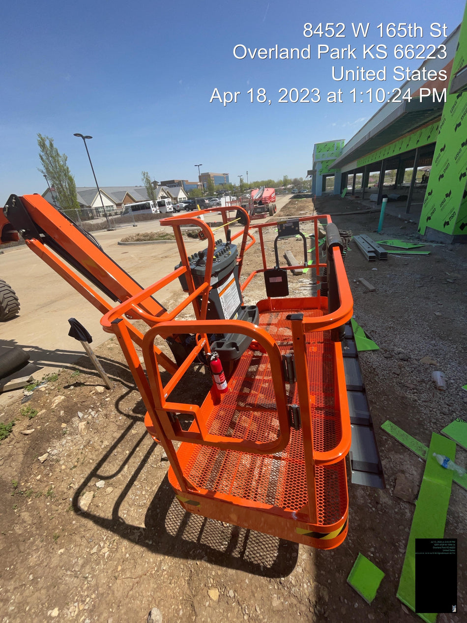 2023 JLG 460SJ
