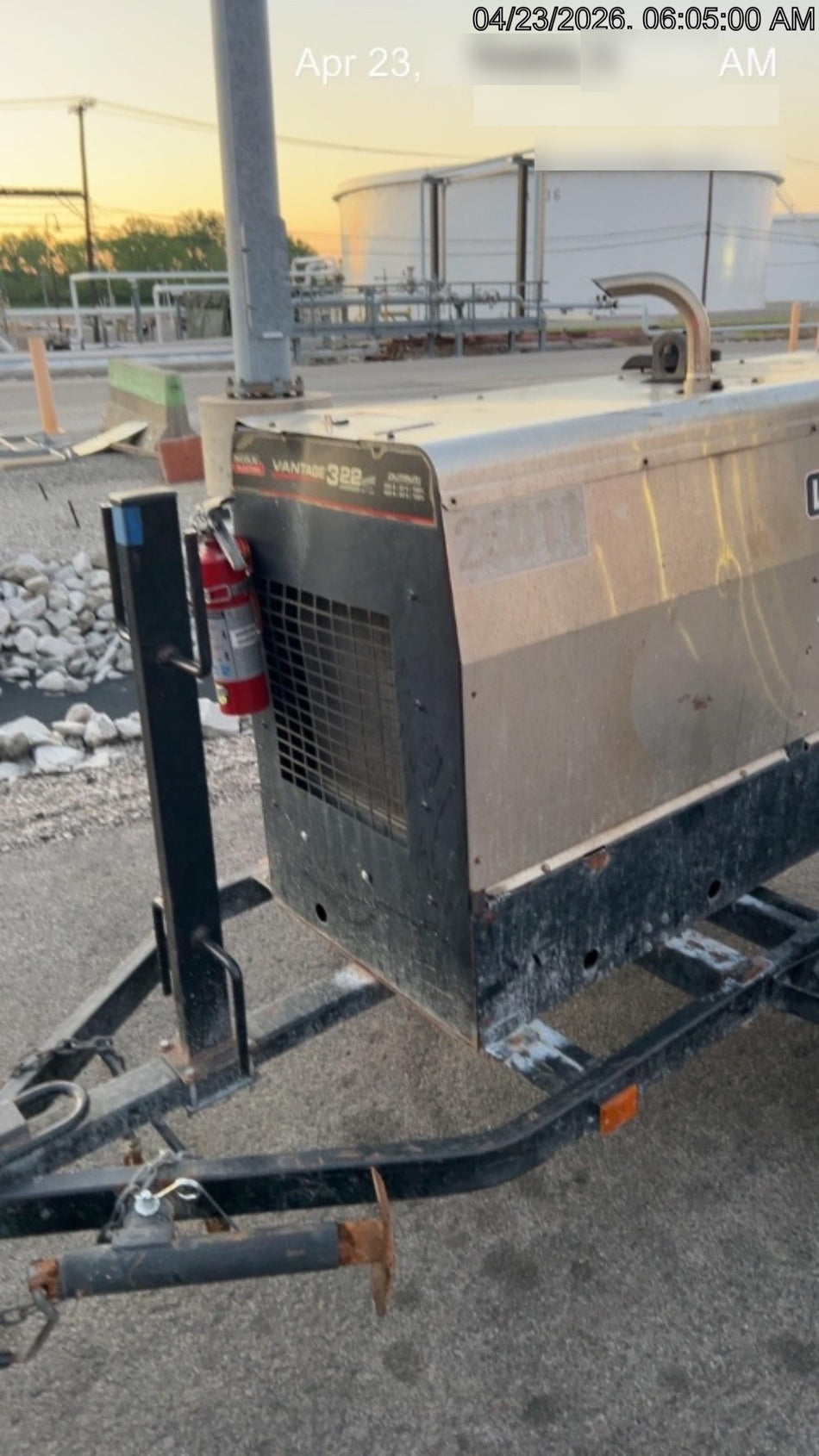 2019 Lincoln Electric Vantage 322 Lincoln Vantage 322 Welder w/Trailer, Light Kit, Cable Rack
