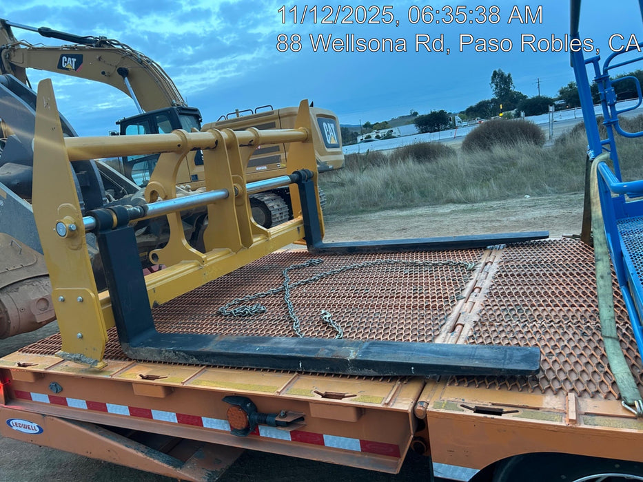 2025 JOHN DEERE 96" Loader Fork Carriage - John Deere