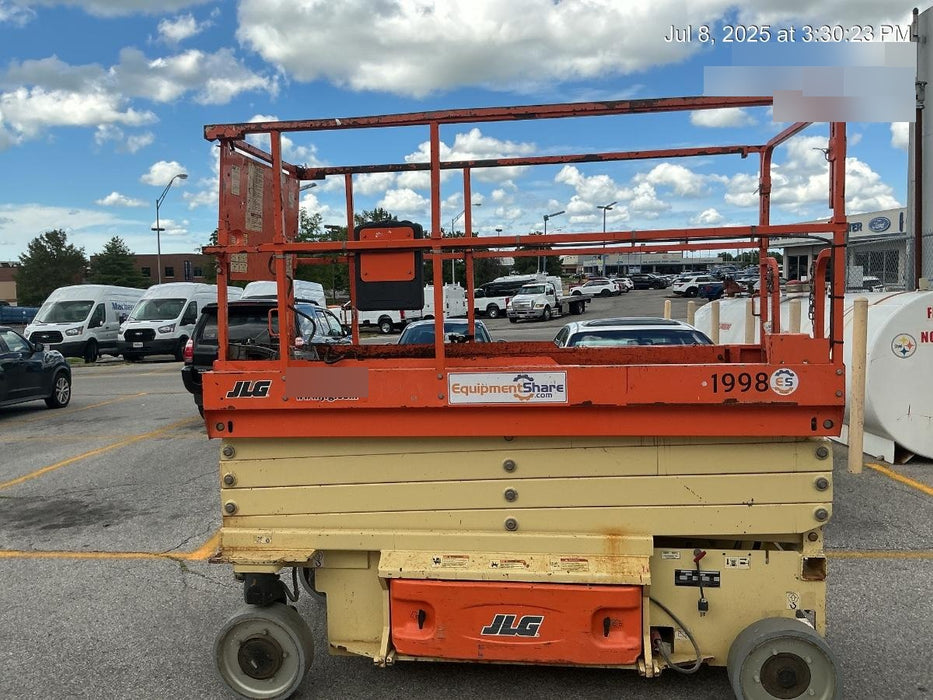 2016 JLG 3246ES JLG 3246ES Scissor Lift