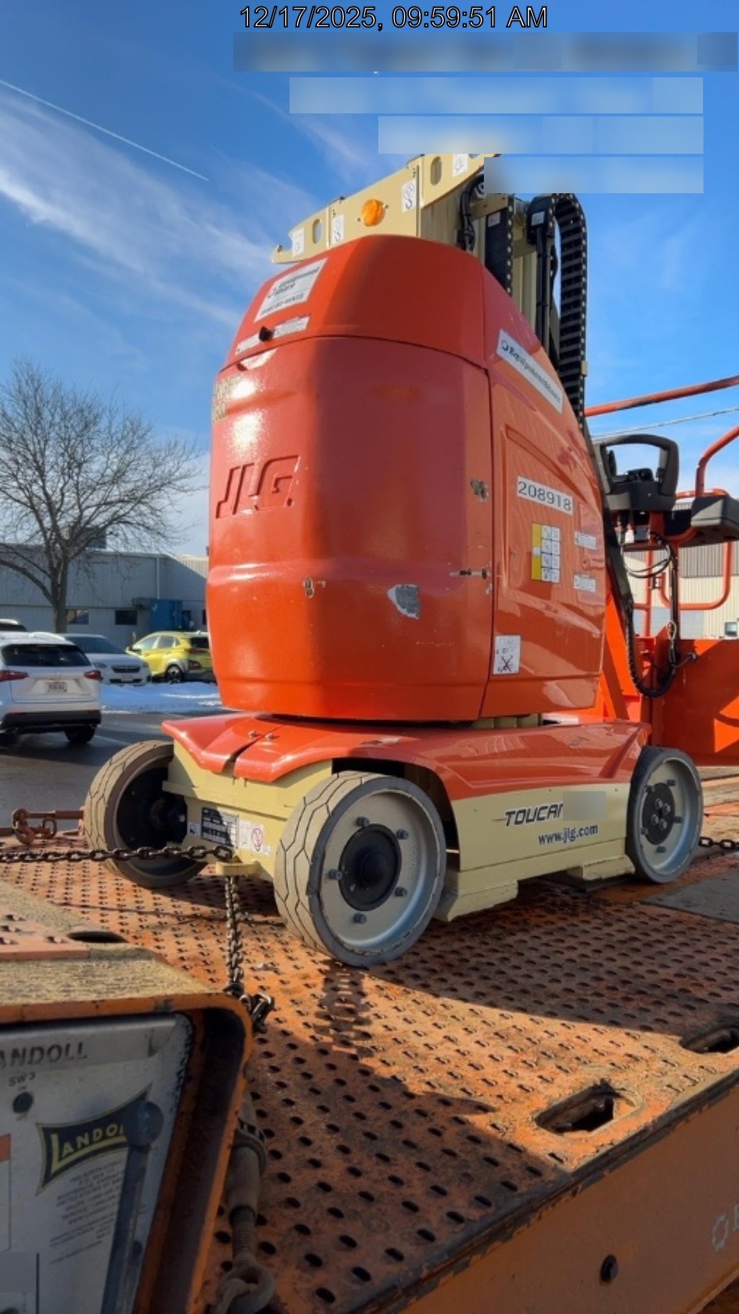 2022 JLG 26E