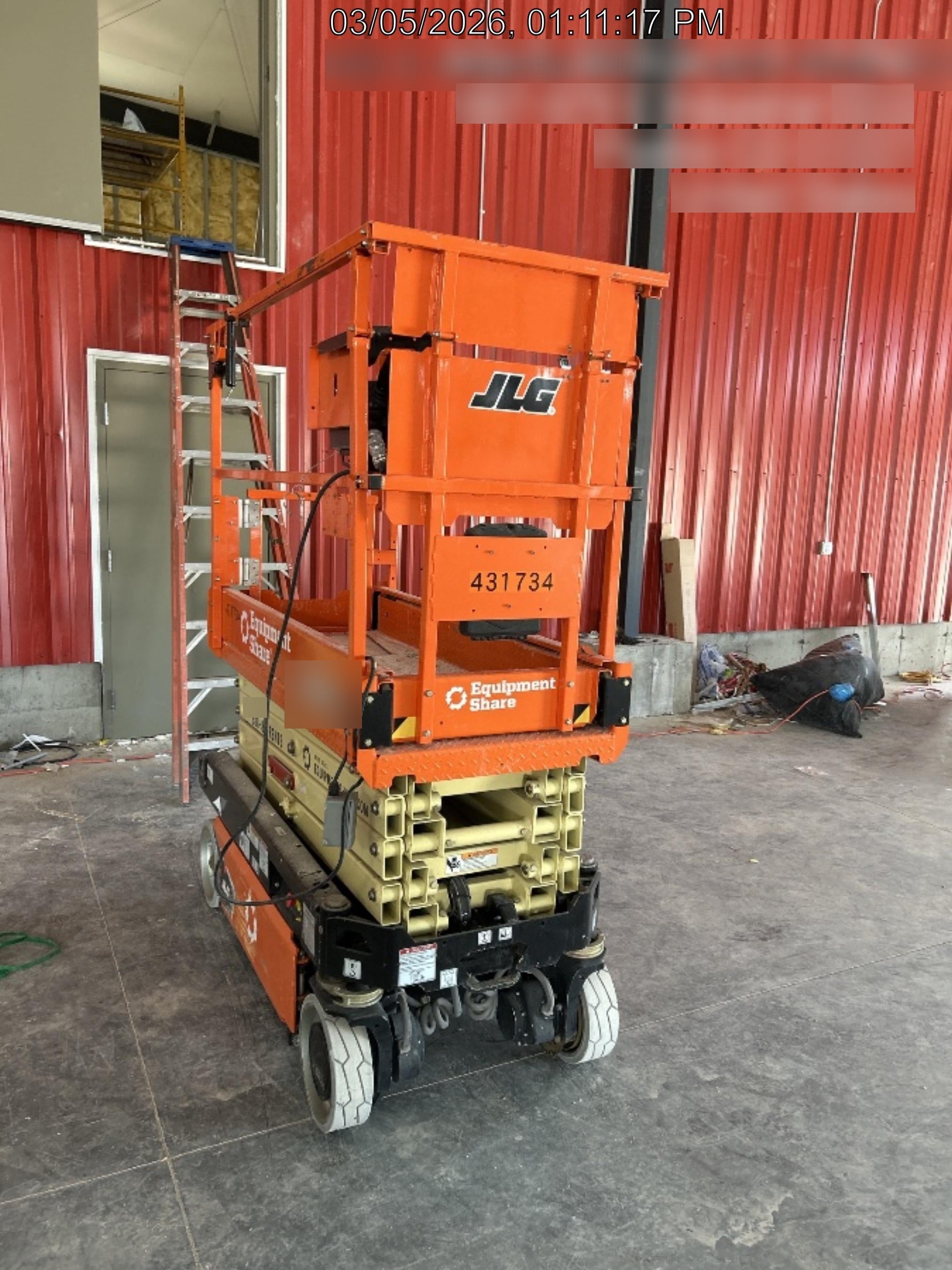 2024 JLG ES1932