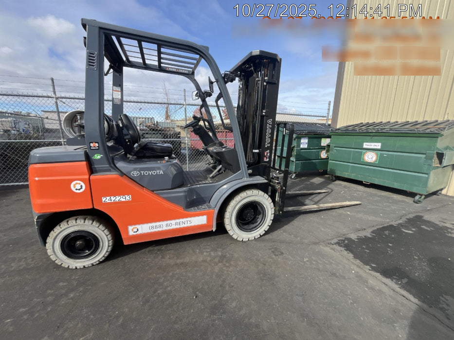 2022 TOYOTA 50-8FGU25