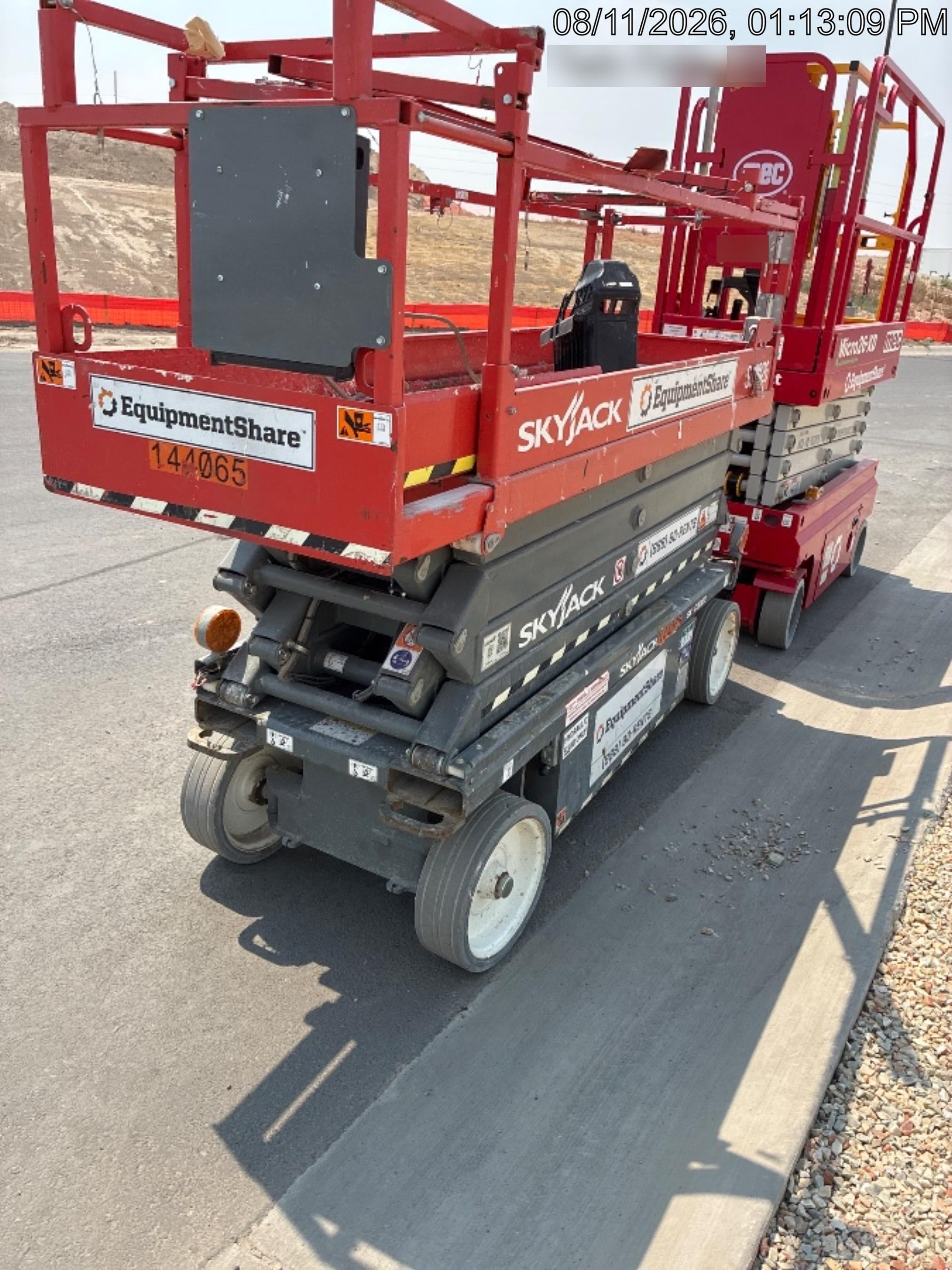 2021 SKYJACK SJ3226