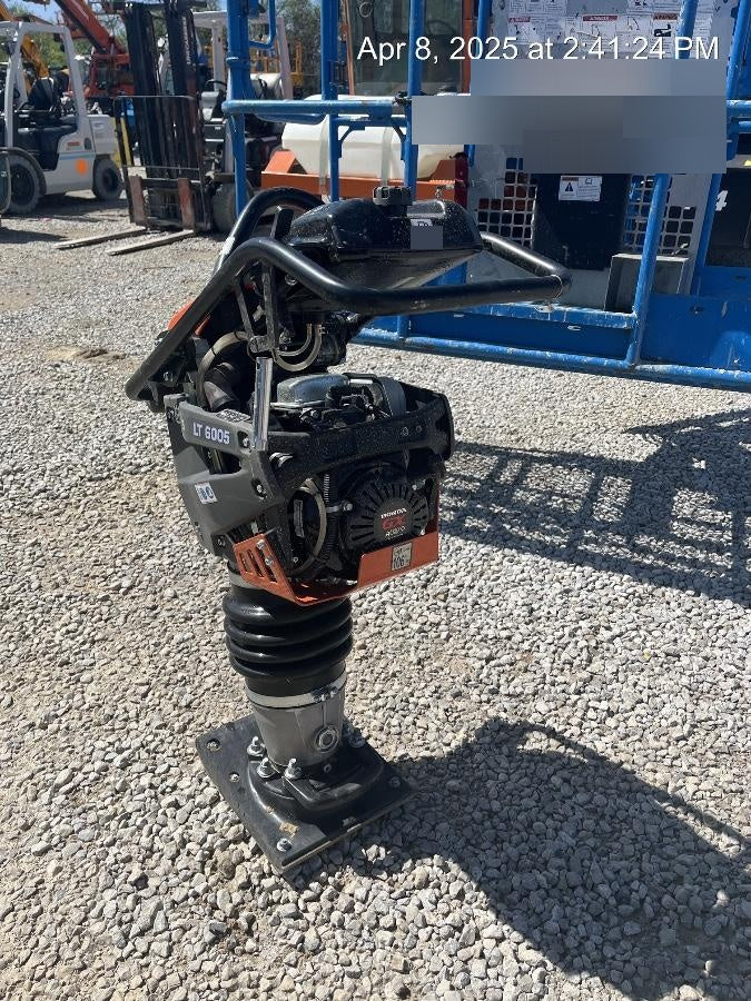 2024 HUSQVARNA LT6005