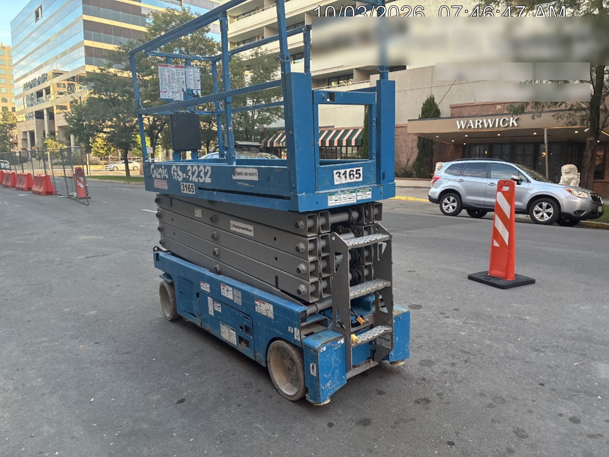 2017 Genie GS-3232 Standard