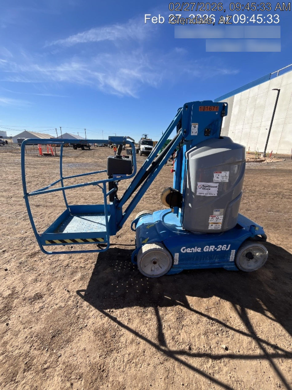 2020 GENIE GR-26J