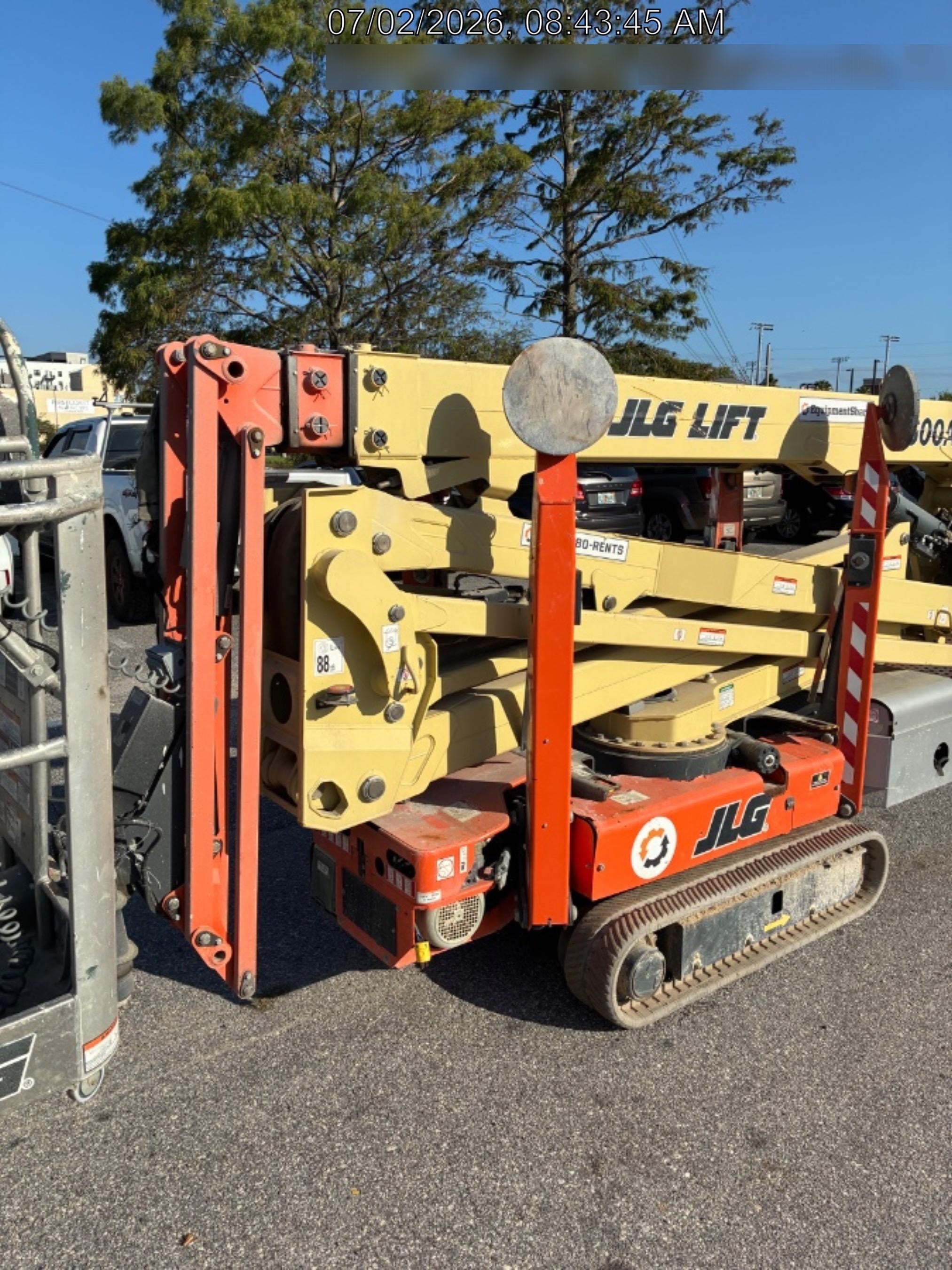 2021 JLG X600AJ