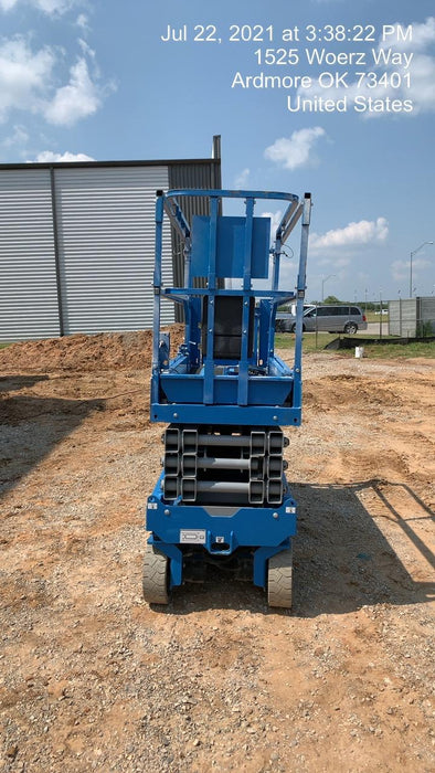 2020 Genie GS-2632 Solid NM Tires, Folding Rails with half-height swing gate, Beacon