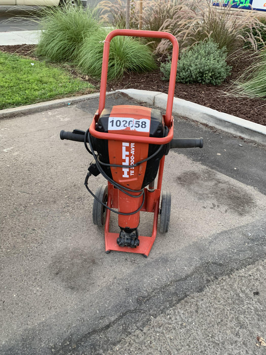 2020 HILTI TE 3000-AVR