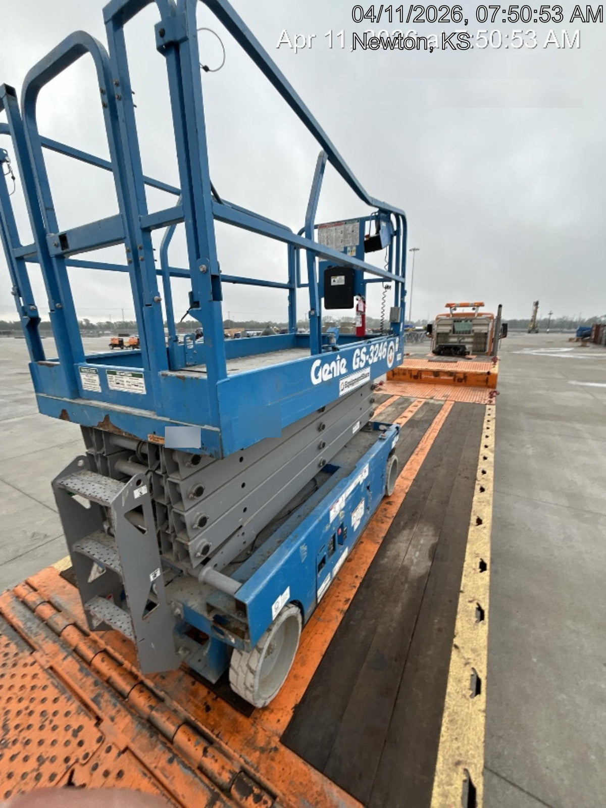 2018 Genie GS-3246 GS-3246 w/Folding rails, Full height swing gate