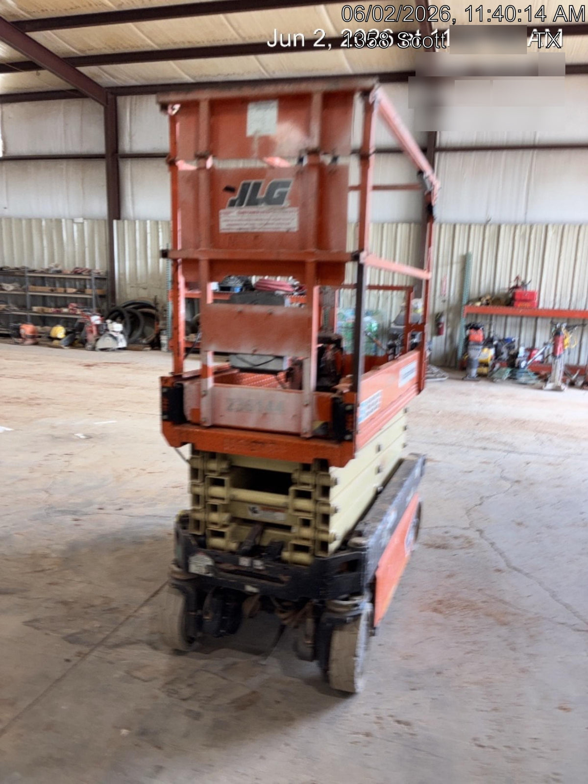2022 JLG ES1932