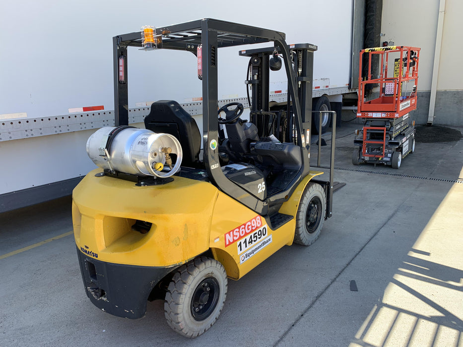 2020 KOMATSU FG25T-16