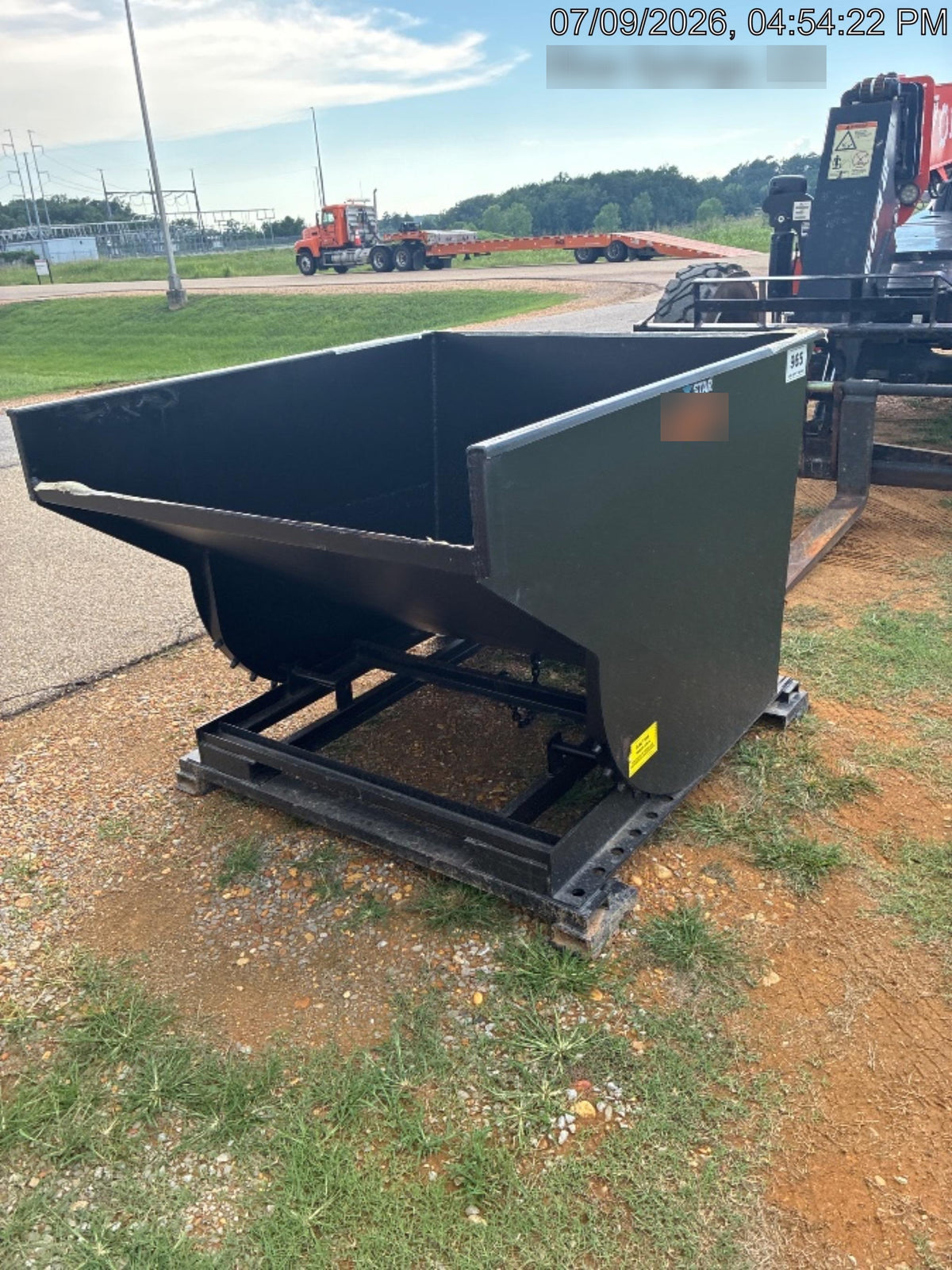 2026 STAR INDUSTRIES M-1820 - Self-Dump Hopper