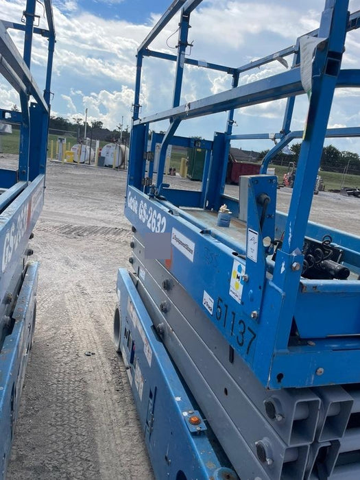 2019 Genie GS-1930 Fixed Rails with Chain Entry