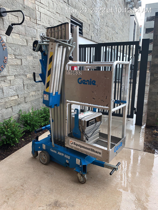2020 GENIE AWP-30S