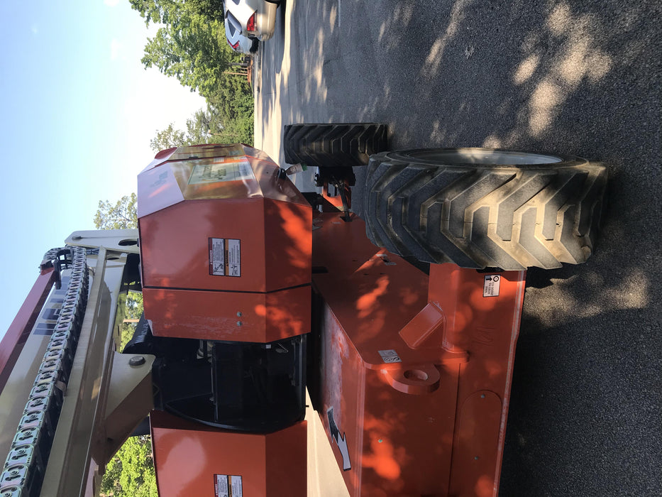 2019 JLG 860SJ