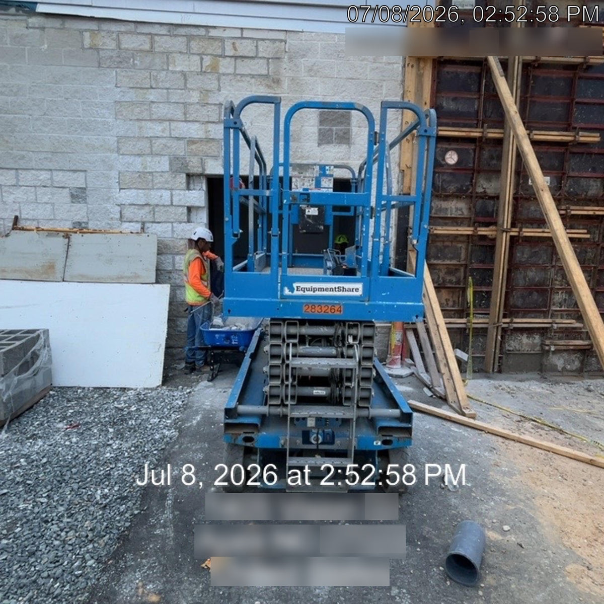 2022 GENIE GS-3246