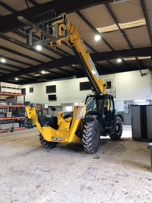 2019 JCB 512-56 109 HP w/Open ROPS, Beacon, Aux Hydraulics, Worklights, Solid Tires 60" Carriage/Forks