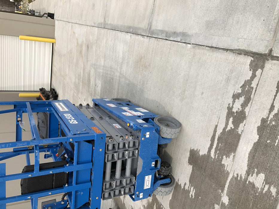 2020 Genie GS-1930 Solid Non Marking Tires, Beacon, Folding rails with half height swing gate