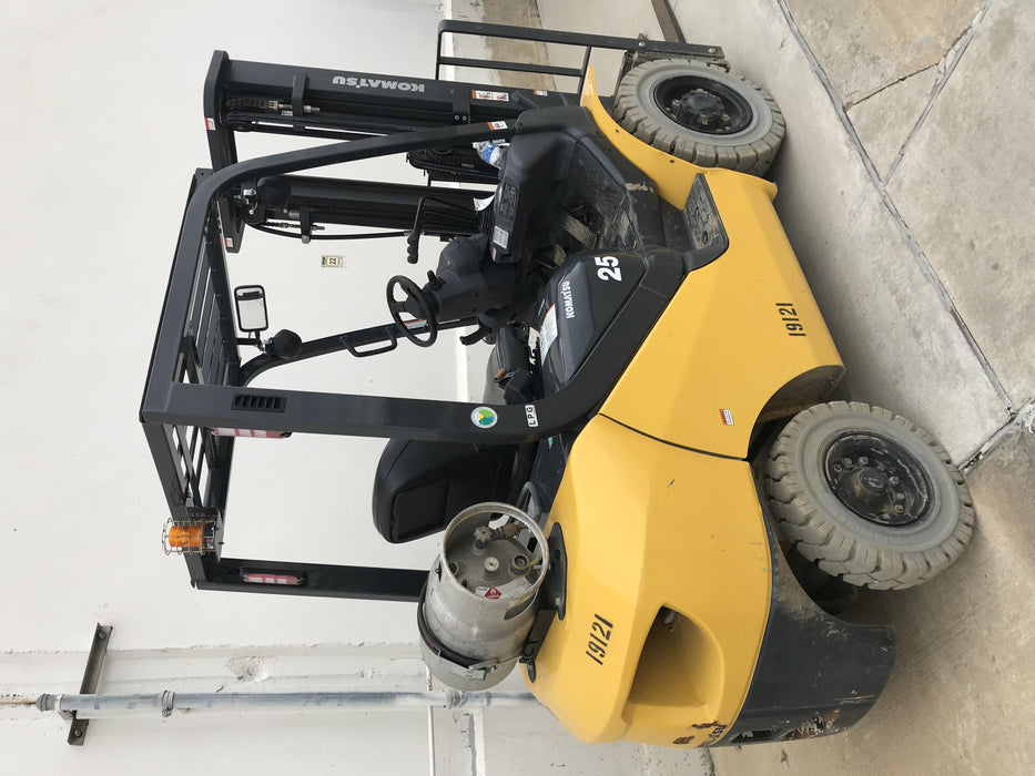 2018 KOMATSU FG25HT-16