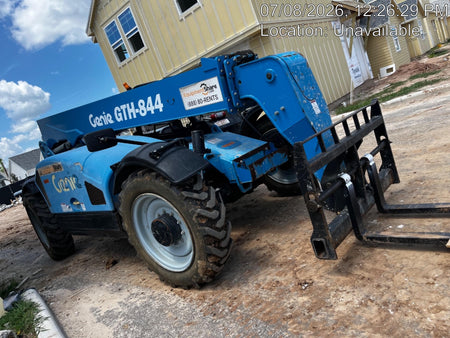 2018 Genie GTH-844 Genie GTH-844D w/Open ROPS, FF Tires, Work Light/Beacon, 60" Carriage and Forks