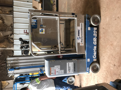 2019 GENIE GR-20