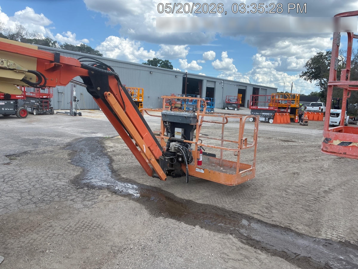 2021 JLG 660SJ