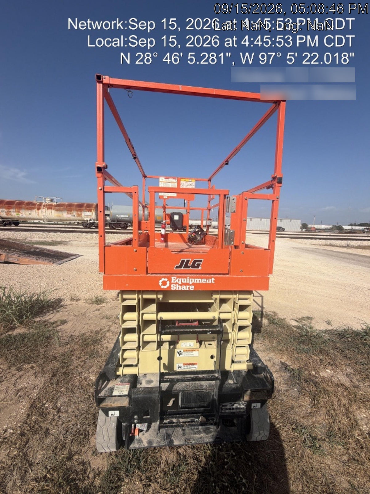 2025 JLG ES3246