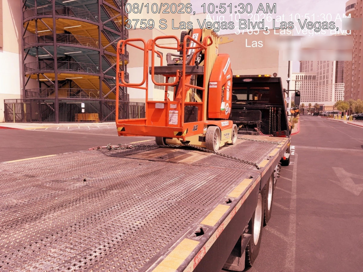 2022 JLG 26E