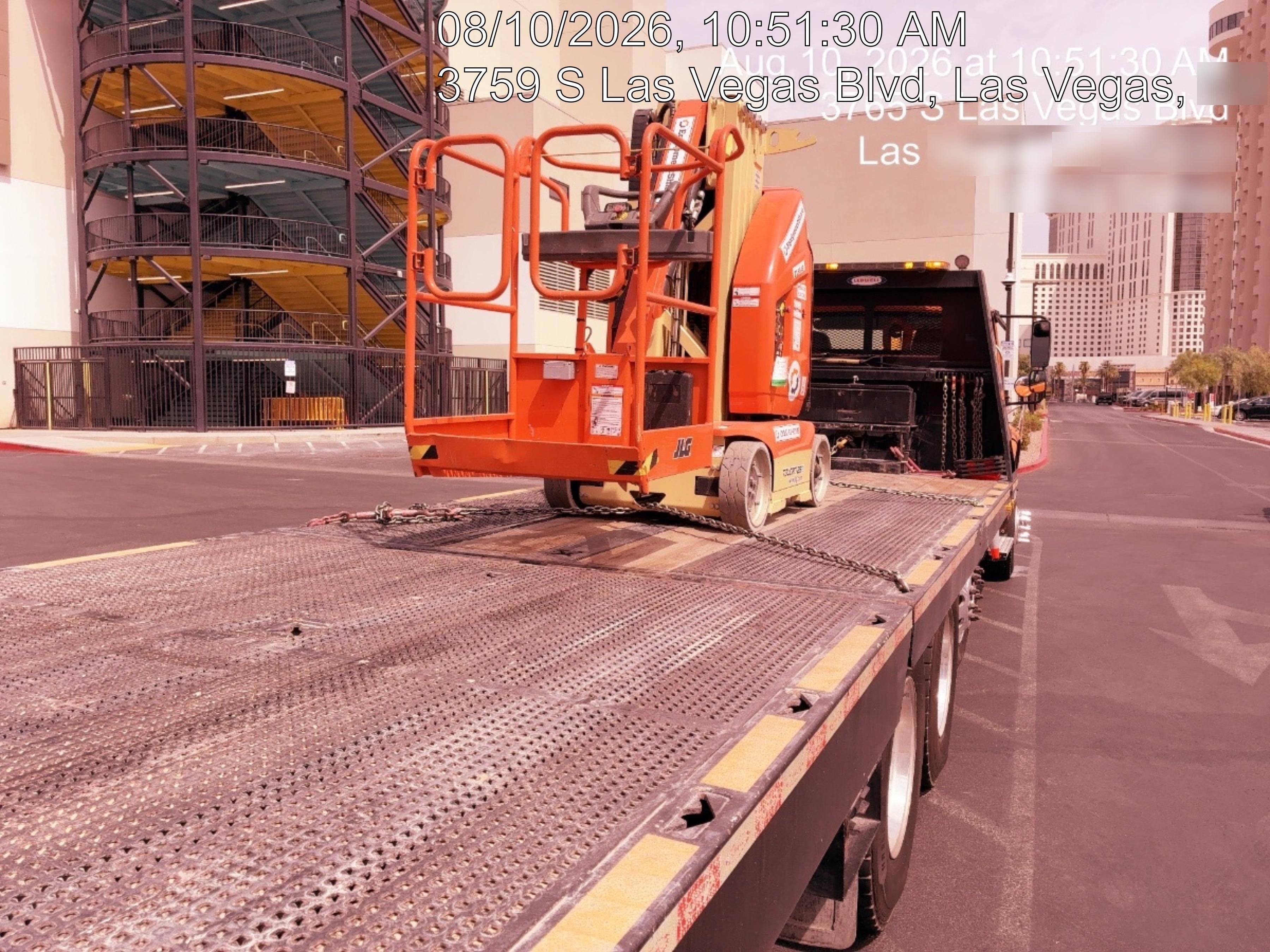 2022 JLG 26E