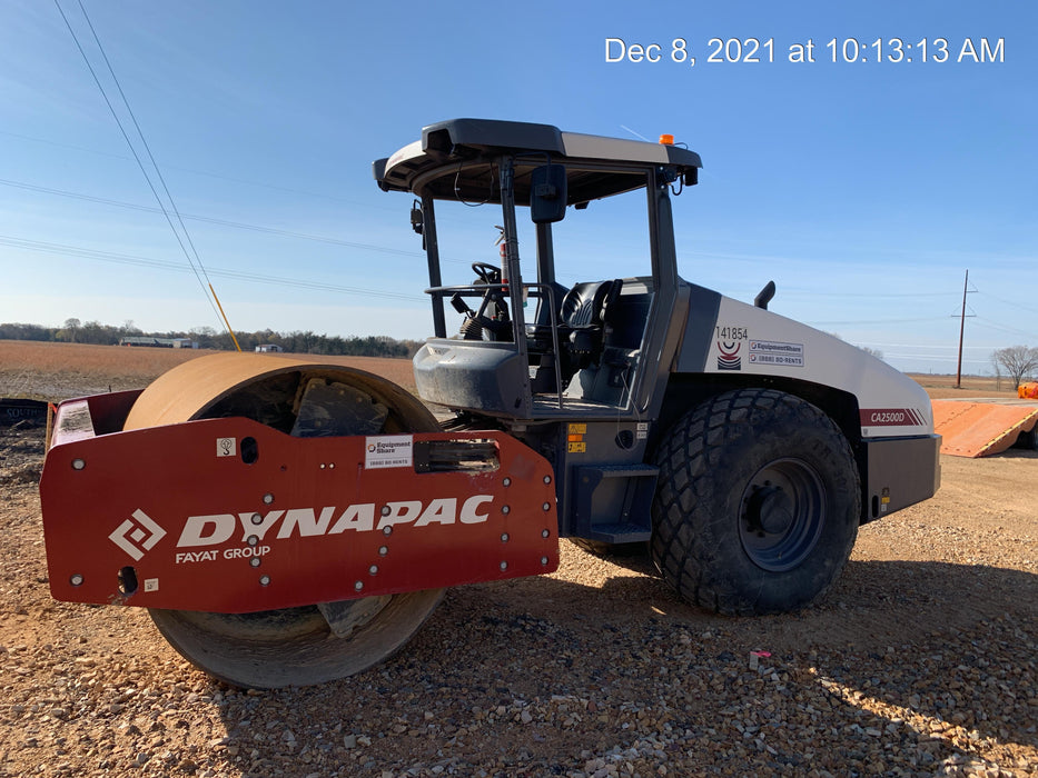 2021 DYNAPAC CA2500D