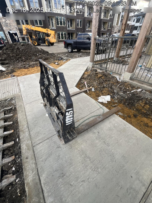 2020 PALADIN 48" Pallet Forks - Paladin