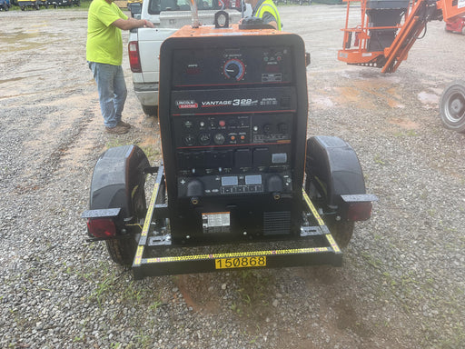 2021 Lincoln Electric Vantage 322 Vantage 322 Ready Pak 3 w/ Telematics & Decals, ORANGE (includes trailer, cable rack, fender light kit)