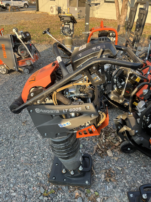 2024 HUSQVARNA LT6005