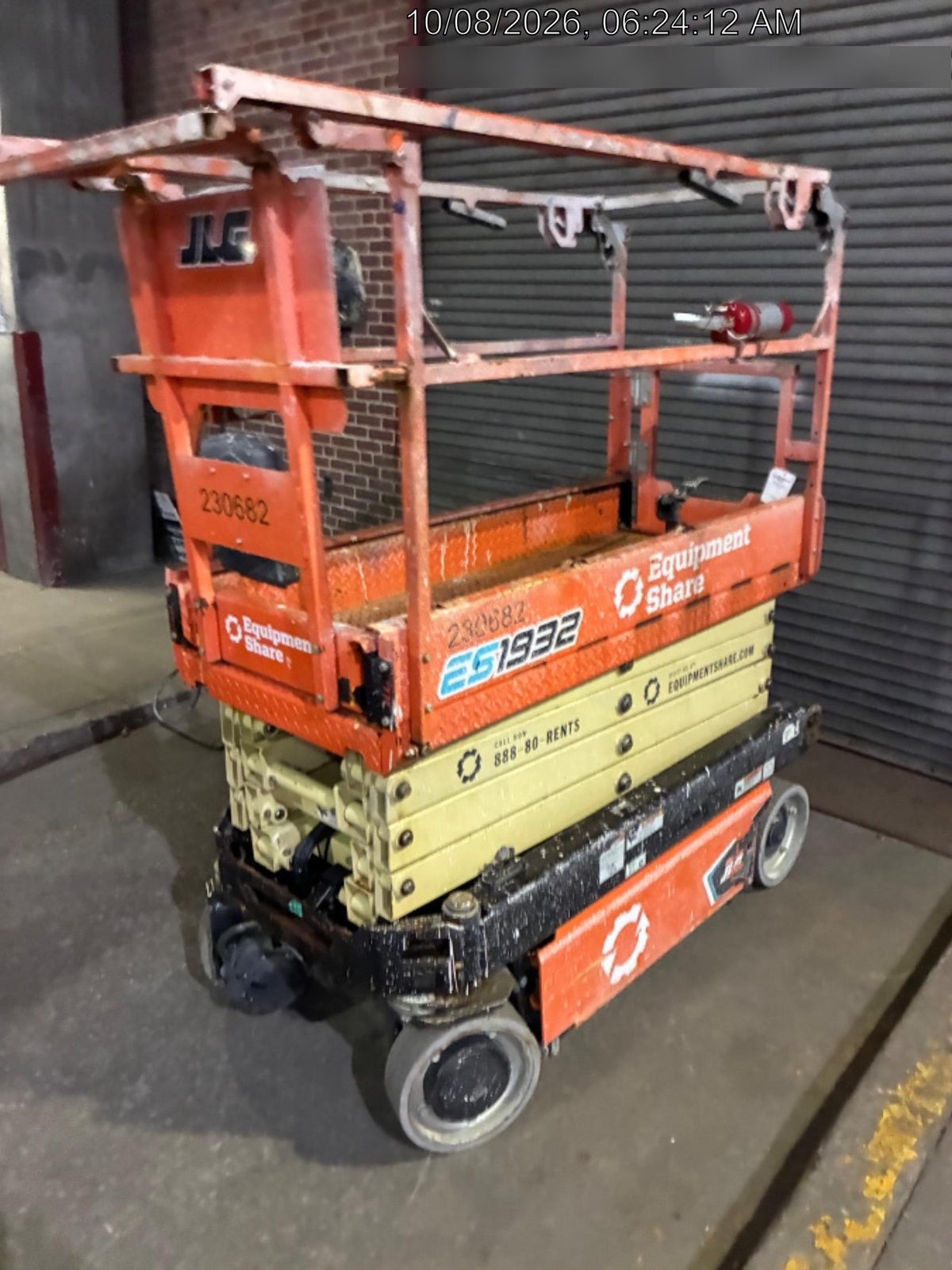 2022 JLG ES1932