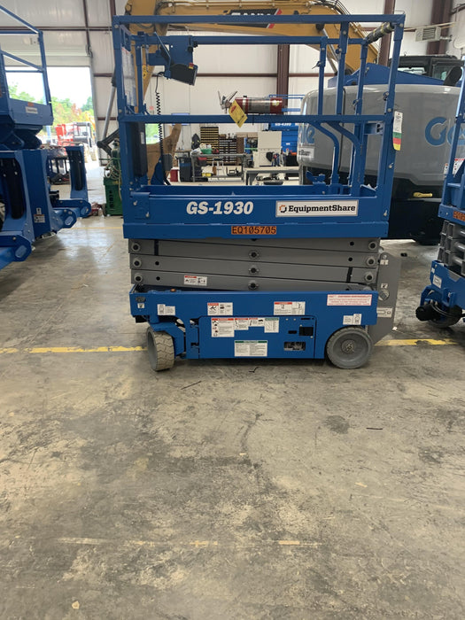 2020 Genie GS-1930 Solid Non Marking Tires, Beacon, Folding rails with half height swing gate