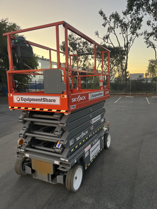 2022 SKYJACK SJ4740