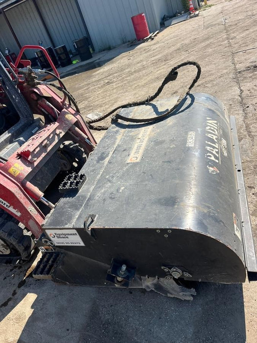 2021 PALADIN Sweepster SB72