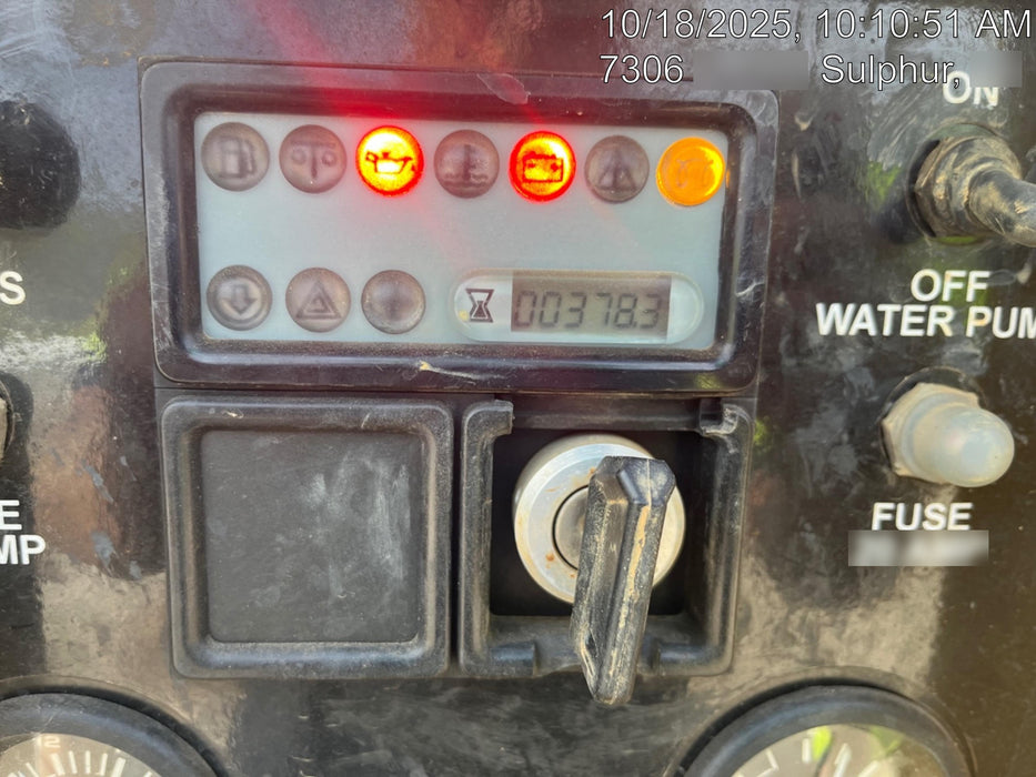 2020 Vac-Tron LP573XDT 24 HP Kohler Diesel Engine (Tier 4 Final), Includes 500 Gallon Debris Tank w/ Hydraulic Tilt, two (2) 100 Gallon Water Tanks, Low Profile Torsion Axles (12,000 GVWR), Manual Jack