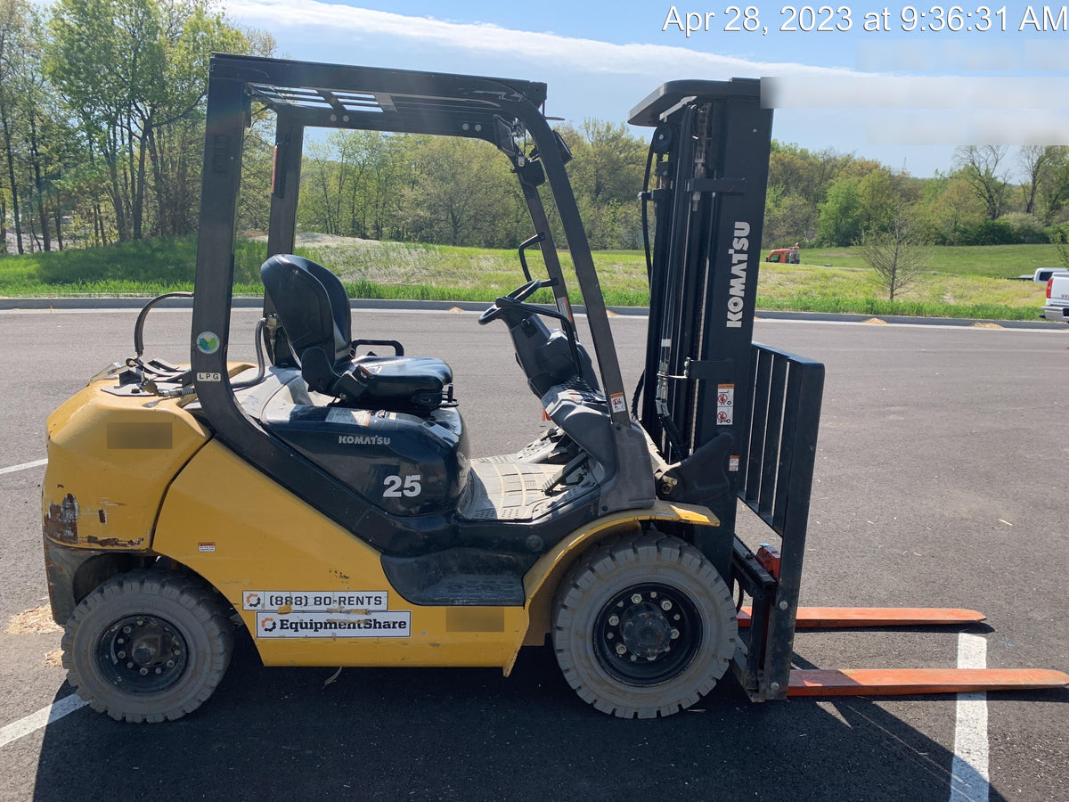 2018 KOMATSU FG25HT-16